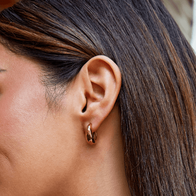 Zlatni naušnice s okruglim oblikom Audrey