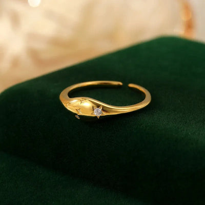 Prsten s dijamantima u obliku kupole