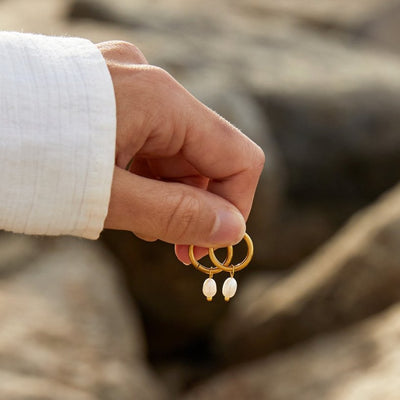 Bella naušnice s biserima slatkovodnim