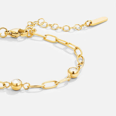 Mónica narukvica s kristalima i zlatnom lancem