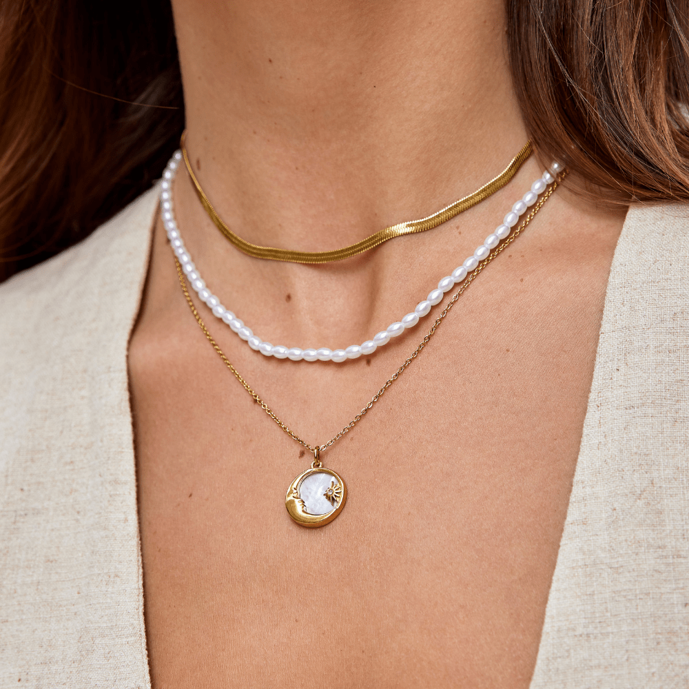 Zlatna ogrlica s zmijskom lancem Sarya